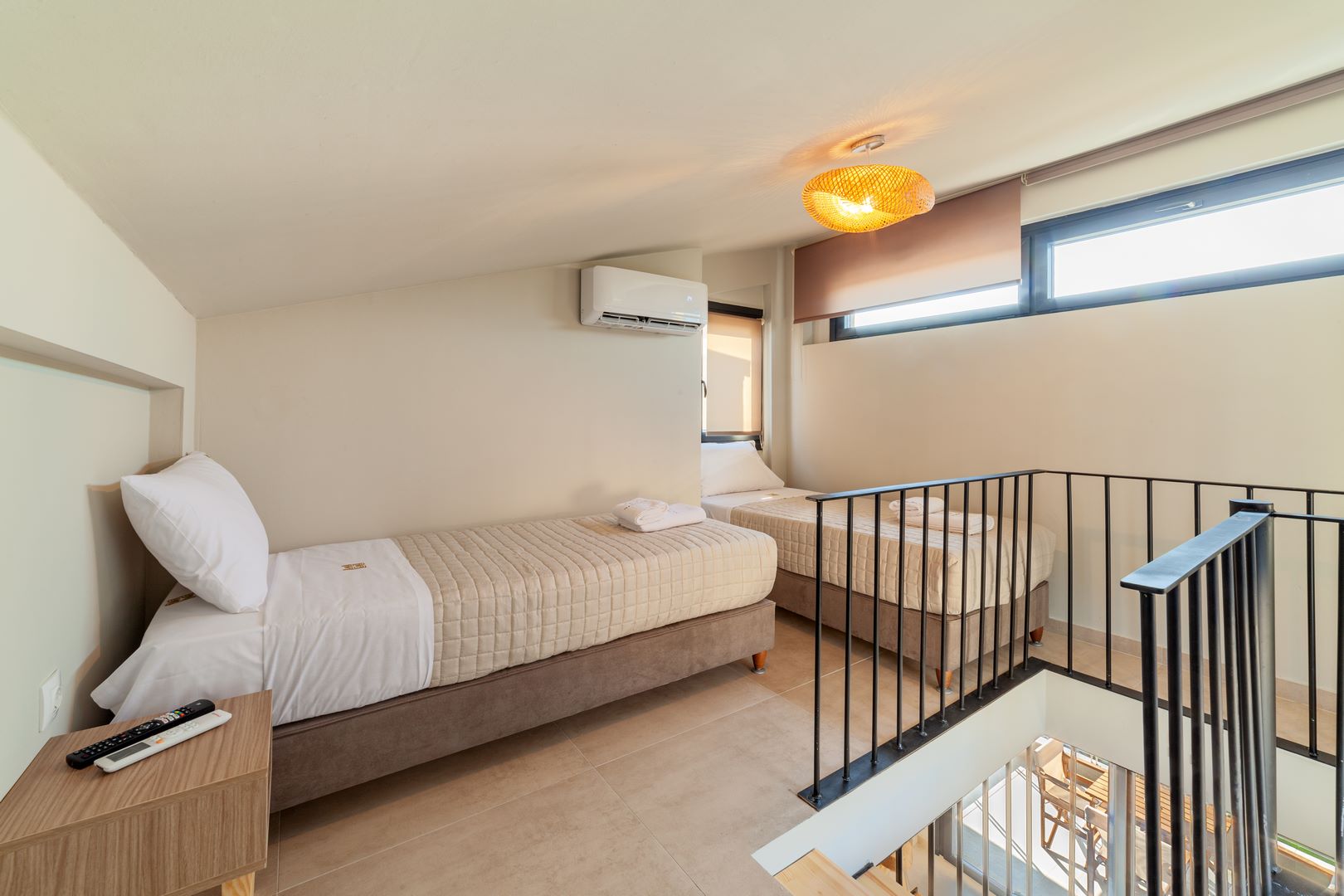 Tiara Holidays - Maraboo Suites - Duplex Suite - bedroom 2